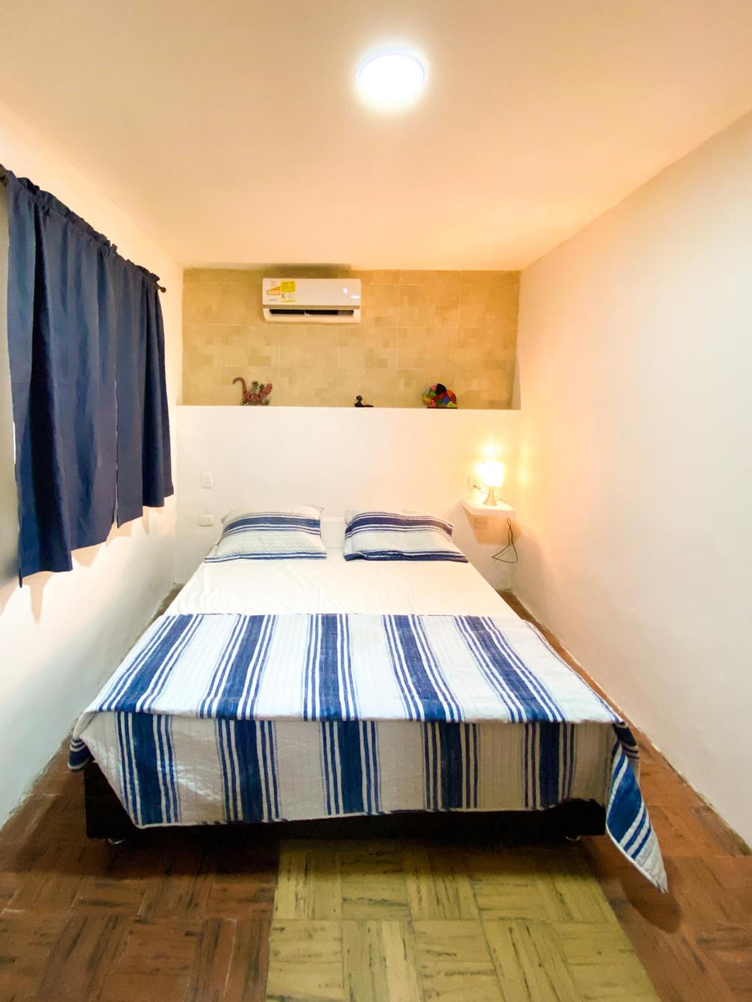 Bed and Breakfast Mansion Bahia Manga Картахена Экстерьер фото